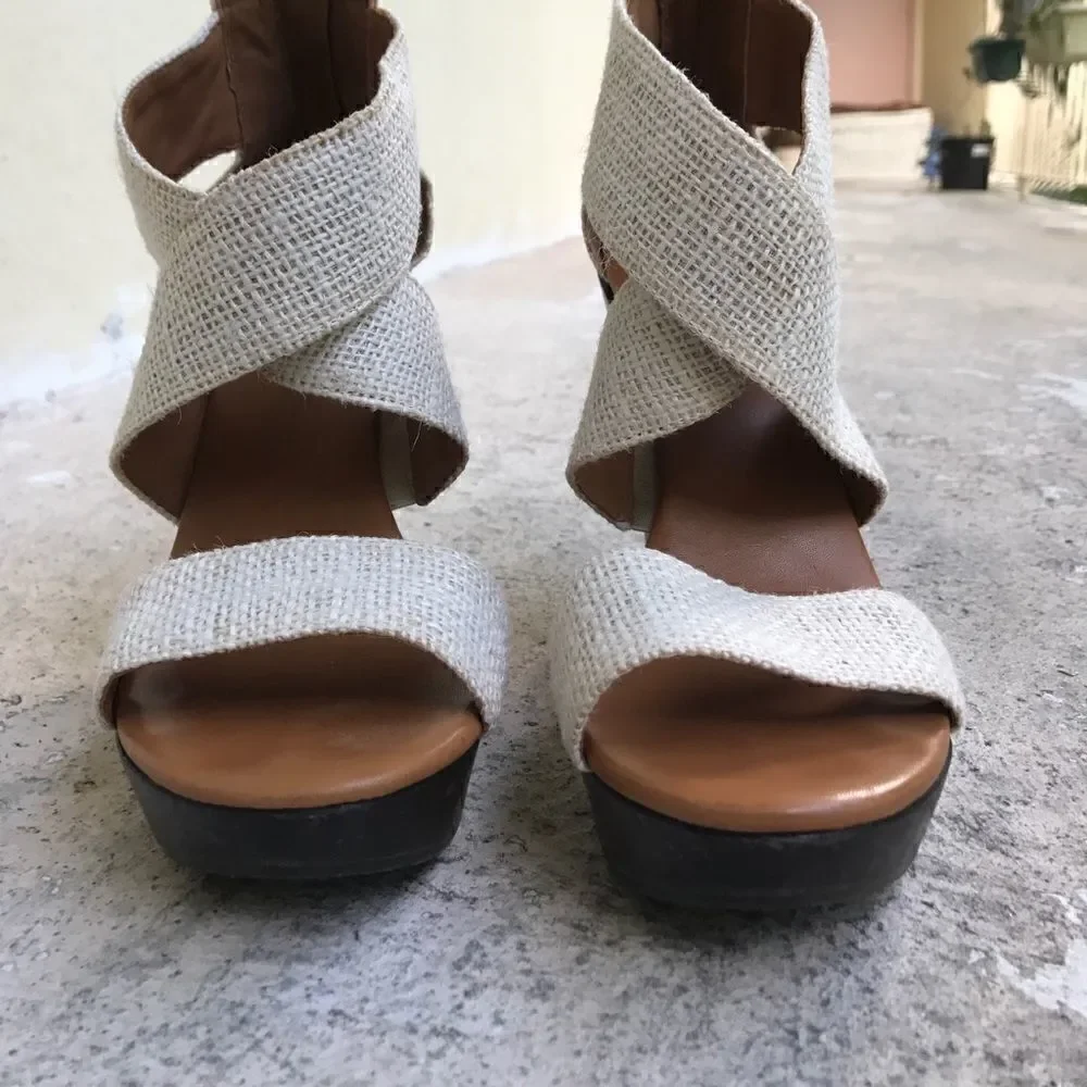 DVF  Platforms